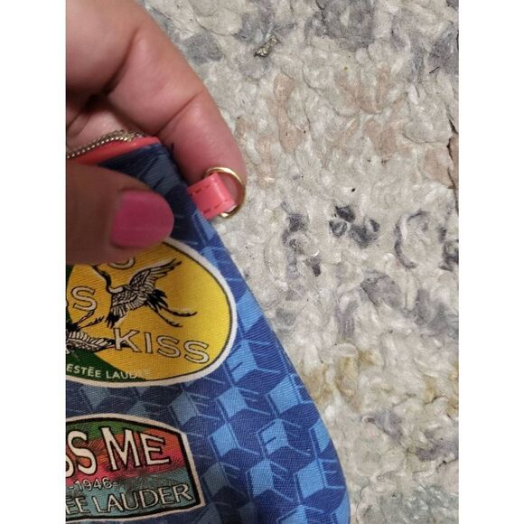 Vintage Estee Lauder pouch - Picture 4 of 4